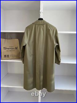 Vintage Burberry trench coat old money style