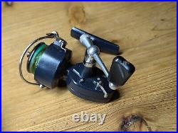 Vintage Garcia Mitchell 408 Old Style Spinning Reel Serial # 931462 Nice Reel