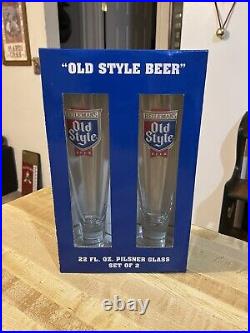 Vintage Heileman's Old Style Beer Mirror Framed 21 X 15 With Glasses