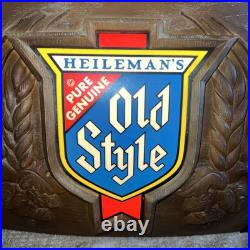 Vintage Heileman's Old Style Beer Pure Genuine Hanging Barrel Light
