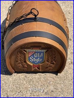 Vintage Heileman's Old Style Beer Pure Genuine Hanging Barrel billiards Light
