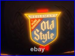 Vintage Heileman's Old Style Beer Pure Genuine Pool Table Hanging Barrel Light