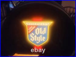 Vintage Heileman's Old Style Beer Pure Genuine Pool Table Hanging Barrel Light
