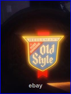 Vintage Heileman's Old Style Beer Pure Genuine Pool Table Hanging Barrel Light