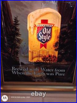 Vintage Heileman's Old Style Waterfall Lighted Beer Sign Mug Stein
