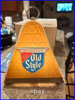 Vintage Heilemans Old Style Lighted Beer Sign- Circa 1960's