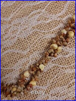 Vintage Kahelelani Bumpy Laiki Shell Lei Necklace Sewn in Old HoldHand Style 30