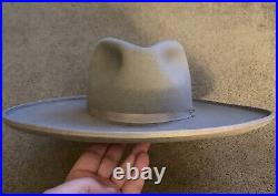 Vintage Look Wide Brim Old West Style Cowboy Hat