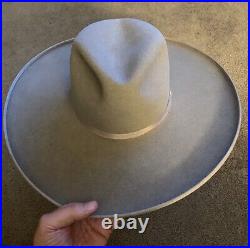 Vintage Look Wide Brim Old West Style Cowboy Hat