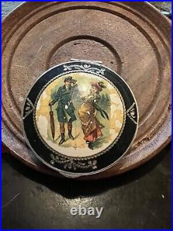 Vintage Makeup compact case mirro old style decorative