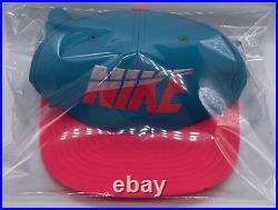 Vintage Nike Snapback Hat With Pin Blue / Pink 1LQ6-38