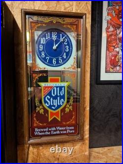 Vintage OLD STYLE BEER Clock, Antique, Slight Wear, Collectible