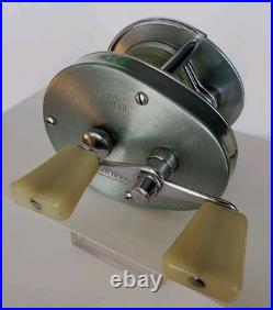 Vintage Old South Bend No 50 Narrow Spool Tournament Style Fishing Reel and Box