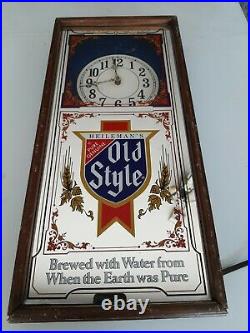 Vintage Old Style Beer Clock Lighted Bar Sign Advertisment