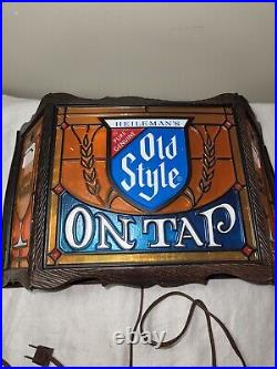 Vintage Old Style Beer On Tap Lighted Sign Working 10x17x5