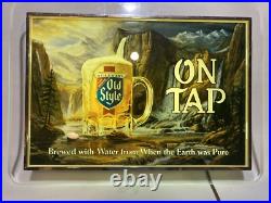 Vintage Old Style Beer On Tap Lighted Wall Sign Fluorescent Light