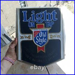 Vintage Old Style Light Beer Badge Lighted Motion Sign Heileman Rare