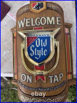 Vintage Old Style On Tap3D Light Up Advertising Sign Vintage Old Style On Tap3D Light Up Advertising Sign