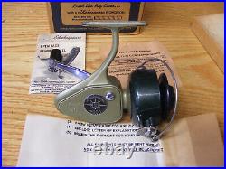 Vintage Old Style Shakespeare 2000 Model EB Spinning Reel in Box Great Condition