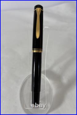 Vintage PELIKAN M250 Old Style Black withGold Trim Fountain Pen 14K Nib