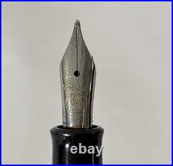 Vintage PELIKAN M250 Old Style Black withGold Trim Fountain Pen 14K Nib