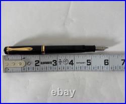 Vintage PELIKAN M250 Old Style Black withGold Trim Fountain Pen 14K Nib