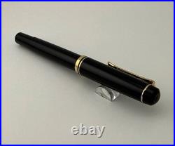 Vintage Pelikan M250 Old Style Black Gold Plated Fountain Pen 14K Gold Nib
