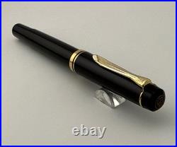 Vintage Pelikan M250 Old Style Black Gold Plated Fountain Pen 14K Gold Nib