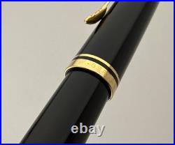 Vintage Pelikan M250 Old Style Black Gold Plated Fountain Pen 14K Gold Nib