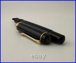 Vintage Pelikan M250 Old Style Black Gold Plated Fountain Pen 14K Gold Nib