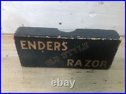 Vintage WM. ENDERS OLD STYLE RAZOR SET IN BOX 1940's no Blades USA