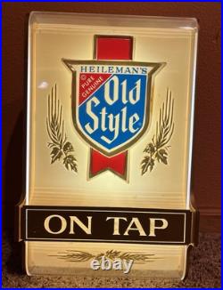 Vtg 1984 Heileman's Old Style Beer Sign Light Up ON TAP Bar Man Cave
