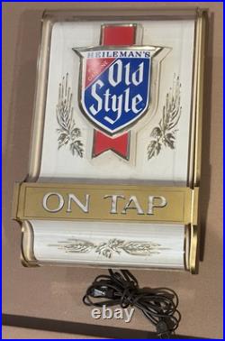 Vtg 1984 Heileman's Old Style Beer Sign Light Up ON TAP Bar Man Cave