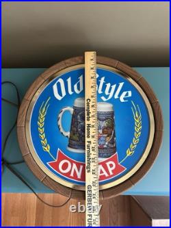 WORKS Vintage 1983 Old Style Beer Round Barrel Lighted Wall Hanging Sign Stein WORKS Vintage 1983 Old Style Beer Round Barrel Lighted Wall Hanging Sign Stein
