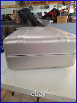 Zero Halliburton 26x18x8 Aluminum Camera Case Vintage Old Style Latches