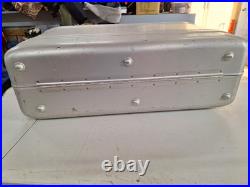 Zero Halliburton 26x18x8 Aluminum Camera Case Vintage Old Style Latches