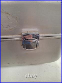 Zero Halliburton 26x18x8 Aluminum Camera Case Vintage Old Style Latches